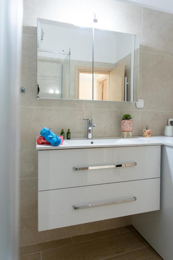Luxury Apartment In Garitsa Bay Corfu  Ngoại thất bức ảnh
